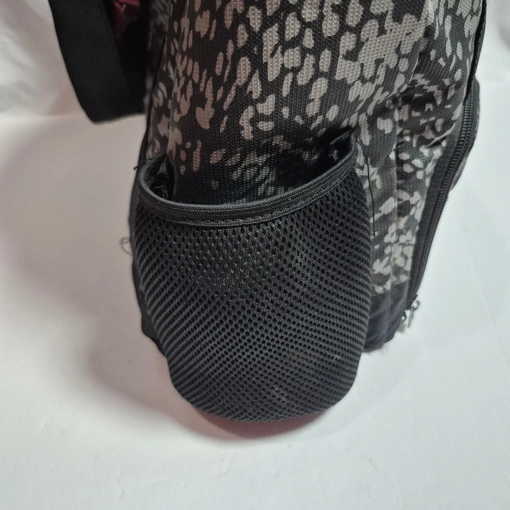 JAX Athletix Insulated Lunch Tote Black Gray Gym Cooler Bag Pink Trim 14